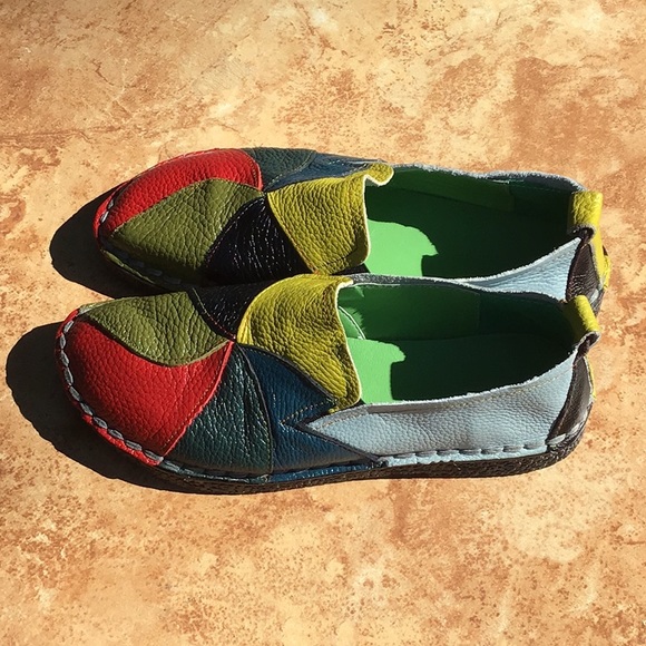 Woman’s Socofy Flats - Picture 4 of 9